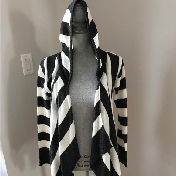 Cardigan Sweater - Picture 4 of 4